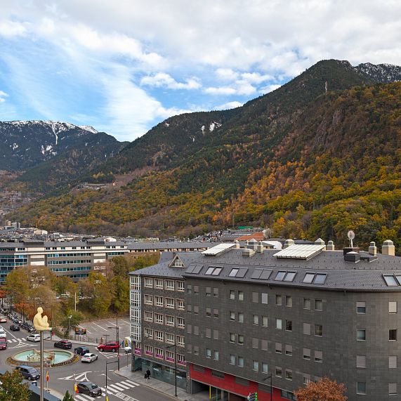 Completa la teva estada descobrint Andorra